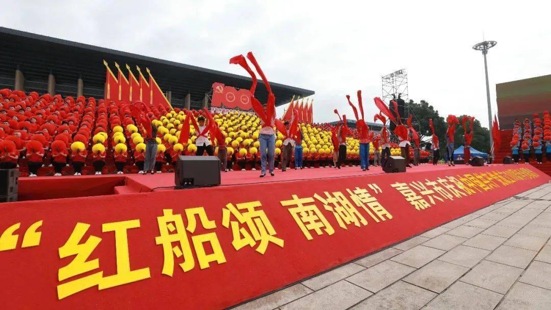 在职场上如何处理好人际关系？游戏画面