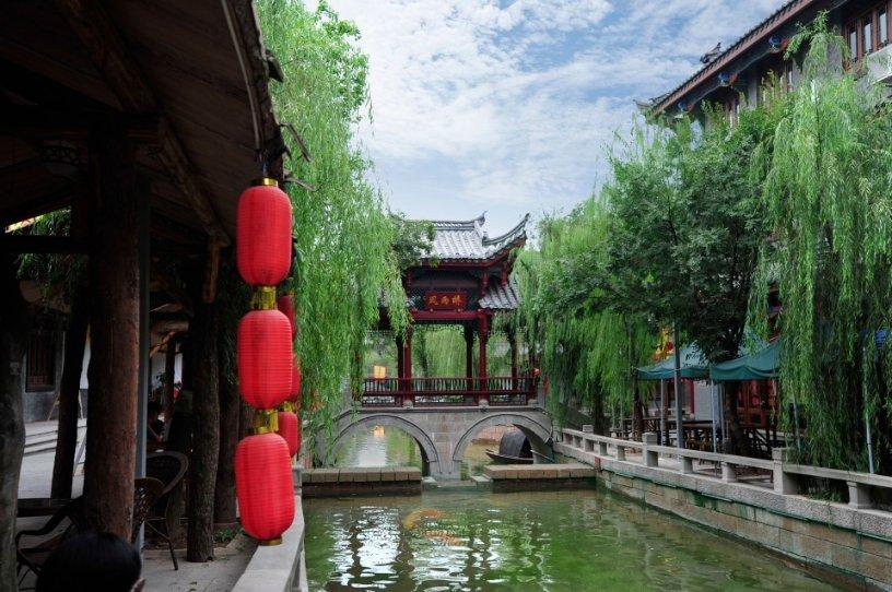 鹤壁市山城区:整治背街小巷 为城市深度“美颜”