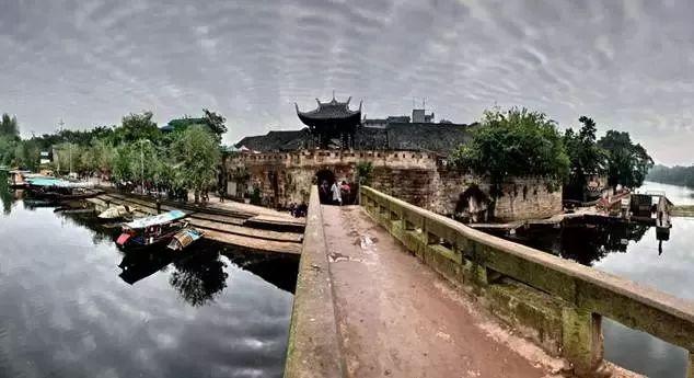 石家庄坠河大巴肇事司机被控制，该名司机将会被如何处罚？游戏画面